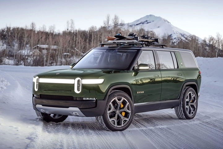 Rivian, 2024 İçin Üretim Hedeflerini Aşağı Çekti: Daha Az Elektrikli Araç Üretilecek