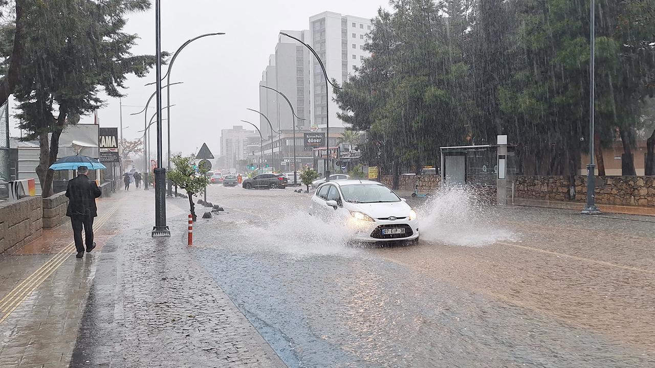 17 İl İçin Turuncu ve Sarı Uyarı Verildi