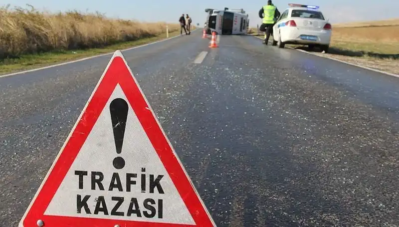 Niğde'de Zincirleme Kaza: 16 Kişi Yaralandı, Detaylar Şok Edici!