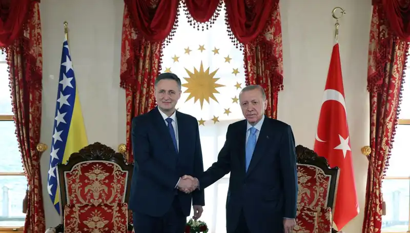 Cumhurbaşkanı Erdoğan, Bosna-Hersek Lideri Becirovic ile Önemli Görüşme Gerçekleştirdi