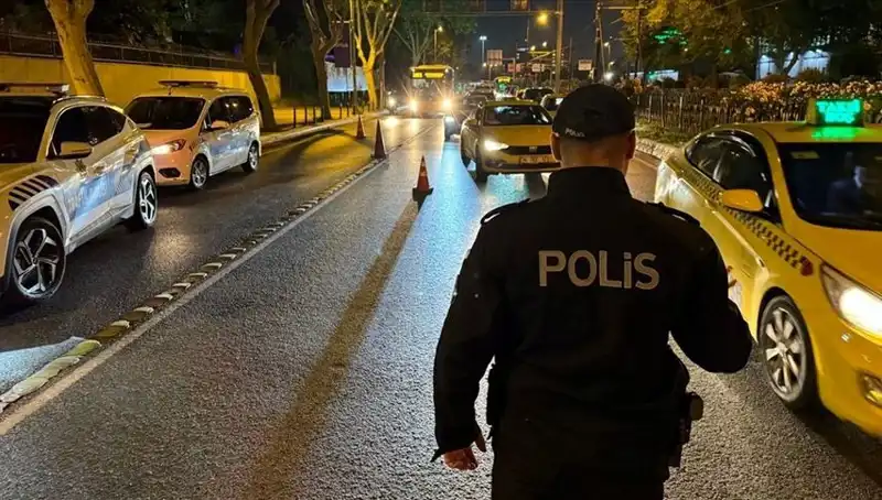 Huzur İstanbul Denetimleri: 1.005 Gözaltı ile Büyük Operasyon