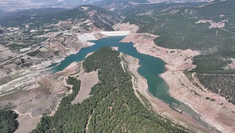 Denizli'de Su Tasarrufu Krizi: Depo Doluluğu Sadece Yüzde 23!