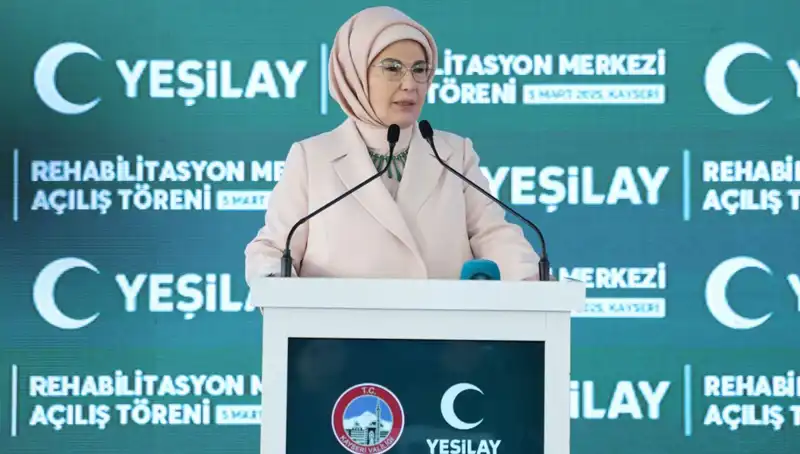 Emine Erdoğan: Bağımlılıkla Mücadelede Toplumsal Farkındalık Şart