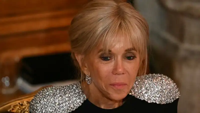 First Lady Davasında Şaşırtan Gelişme: "Erkek Olarak Doğdu" Yalanı Çöktü