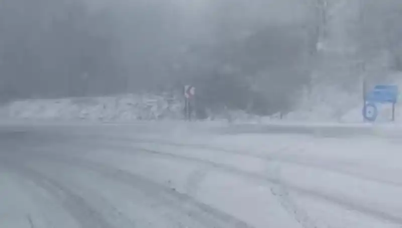Hava Durumu Şoku: Bir Haftada Üç Mevsim Yaşanacak!