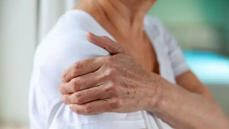 Akciğer Kanserinin Gizli Belirti: Gözlerinizde Saklı Olan Tehlike