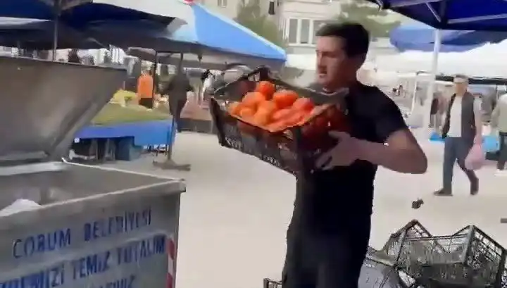 Domatesleri Çöpe Döken Pazarcıya Şok Para Cezası Kesildi!