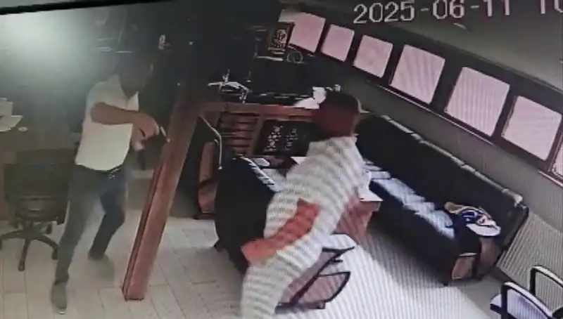 Alacak Verecek Meselesinde Kanlı Tüyolar: Kalfa, İş Adamını Öldürdü