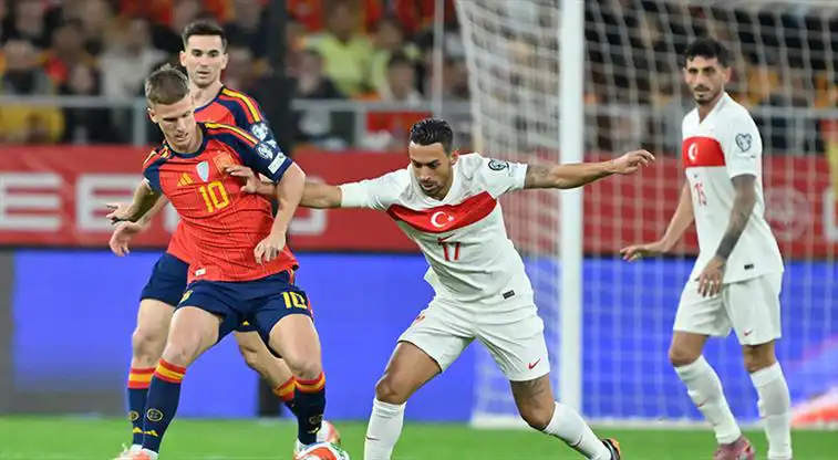İspanya ve Türkiye, Nefes Kesen Maçta 2-2 Beraber Kaldı