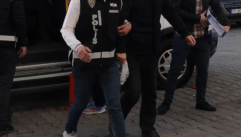 Samsun'da Uyuşturucu Operasyonu: İki Şahıs Suçüstü Yakalandı