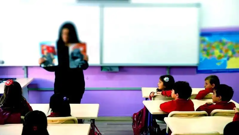 MEB Ücretli Öğretmenlik Başvuruları 2025: Süreç ve Detaylar Açıkladı
