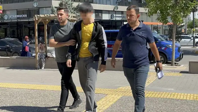 Tartışma Kanlı Bitti: Ağabeyi Bıçaklayan Kardeş Gözaltına Alındı