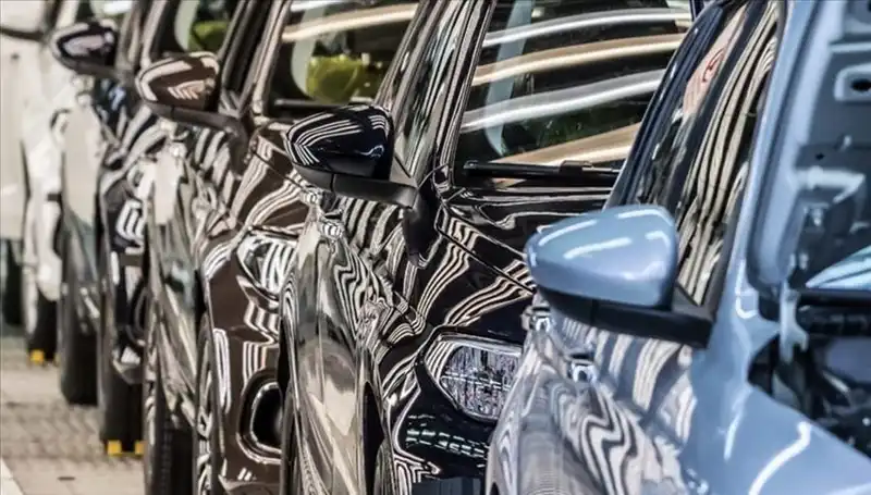 Türkiye'nin Otomotiv İhracatı 3 Milyar Doları Aştı: Başarı Hikayesi