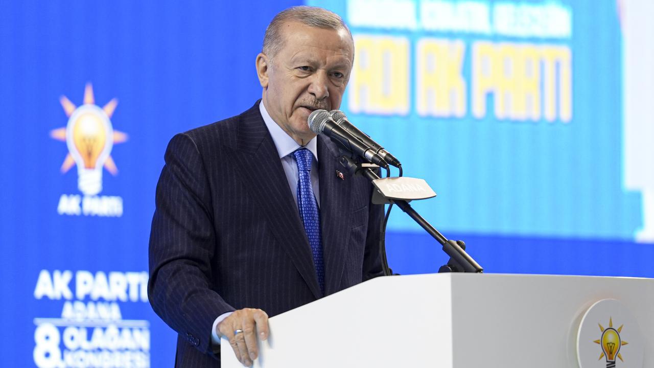 Erdoğan'dan Özel'e: Esenyurt'tan Beşiktaş'a kadar haberin yoksa