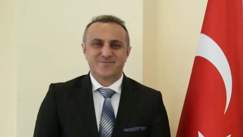 Gümüşhane Üniversitesi Rektörlüğüne Prof. Dr. Oktay Yıldız Atandı: Yeni Dönem Başlıyor