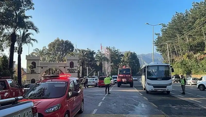 Muğla'daki Beş Yıldızlı Otelde Korkutan Yangın: Tatilciler Ne Yapacak?