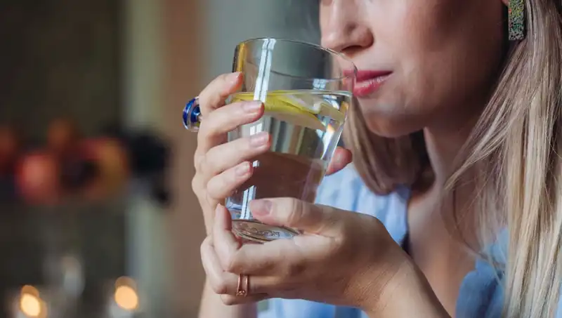 Aç Karnına 1 Litre Su İçmenin Sağlığınıza Etkileri Neler?