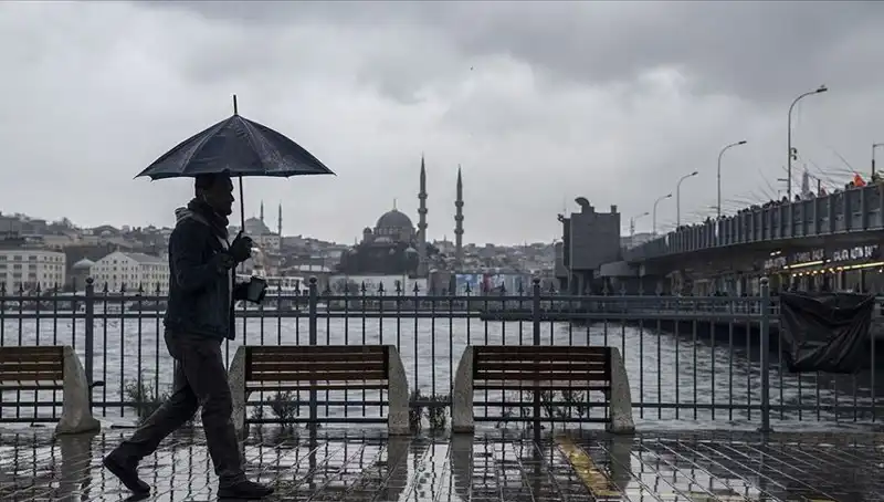 Kış Geri Döndü: İstanbul'da Yağmur ve Kar Beklentisi Şaşırtıyor!