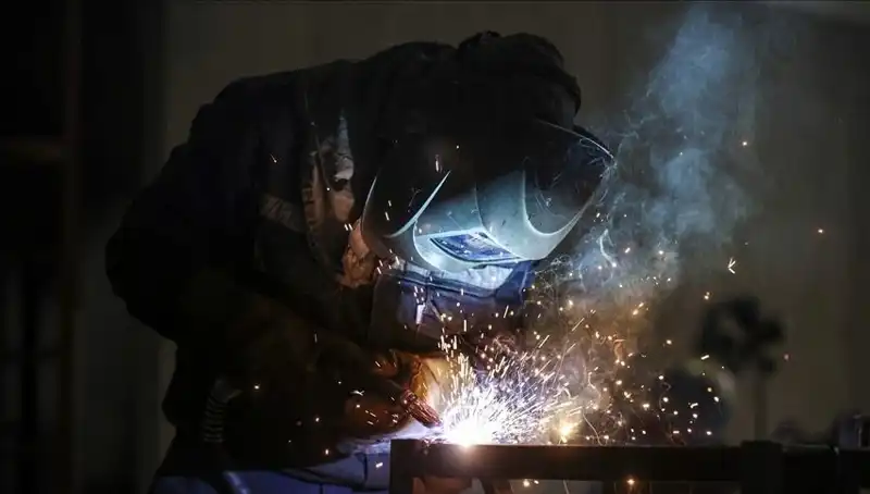 Kamu İşçilerine Yeni Zam: 2023 Yılında Ne Kadar Artış Bekleniyor?