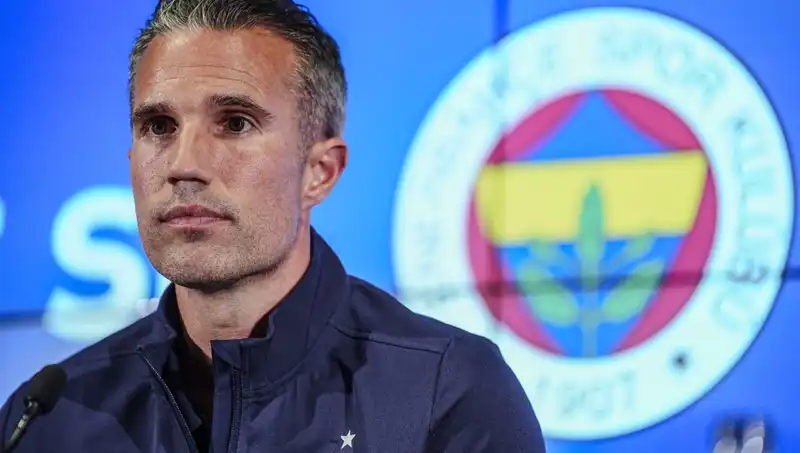 Robin van Persie: Fenerbahçe ile Tur Şansımız Yüzde Kaç?