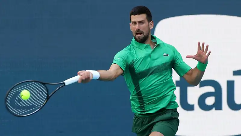 Djokovic’in Efsanevi Performansı: Rekorlarına Bir Yenisi Daha Ekledi
