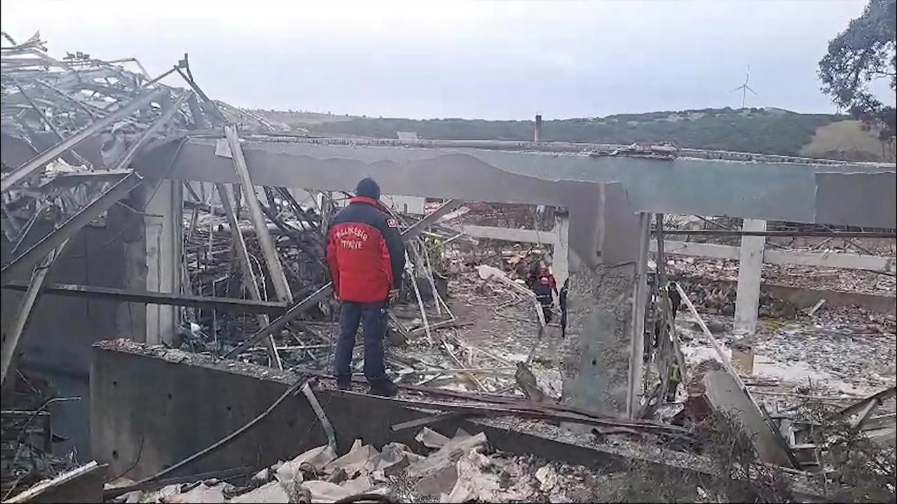 Balıkesir'de Patlayıcı Fabrikasında Patlama: Yaralılar Var