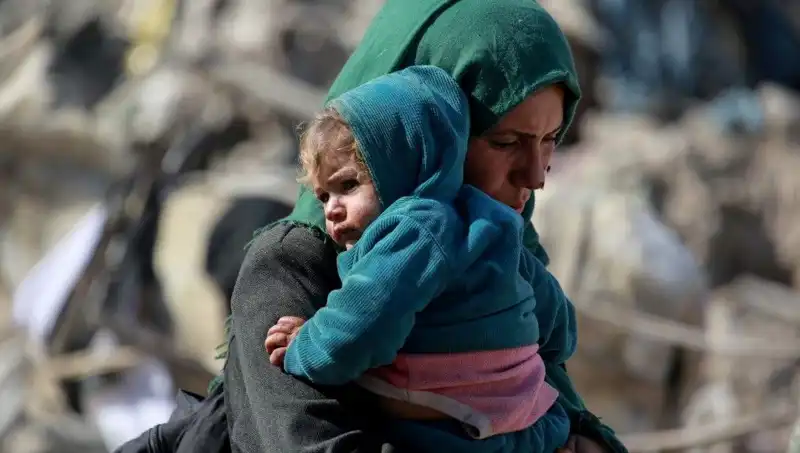 İsrail Ordusunun Gazze'deki Saldırılarında 21 Günde 500 Çocuk Hayatını Kaybetti