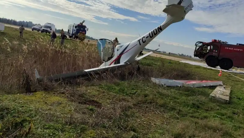 Bursa'daki Trajik Uçak Kazası: İki Pilot Hayatını Kaybetti, Üç Sanık Yargılanıyor